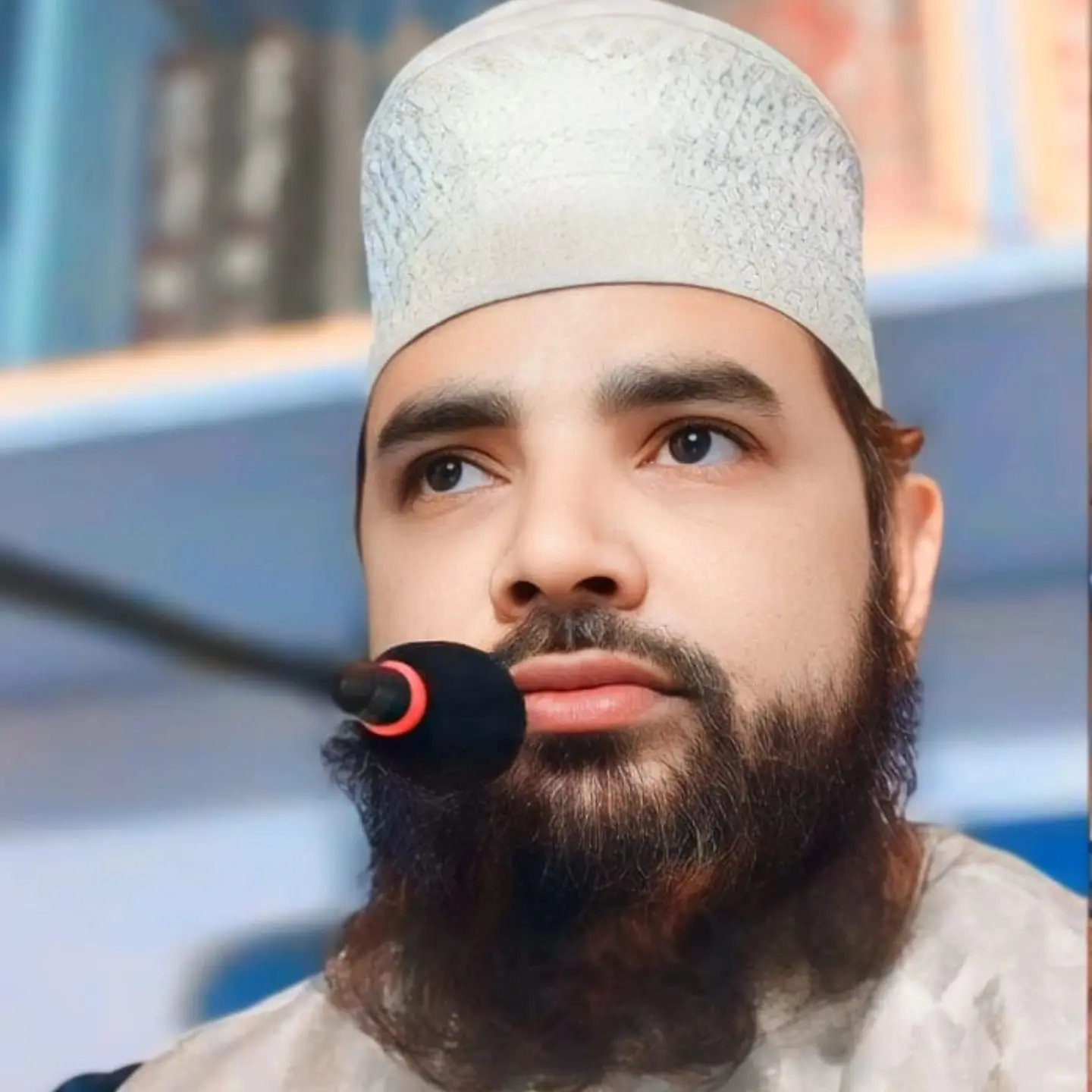 فتنۂ ارتداد کی آندھی میں ایمان کی چادر اُڑتی جا رہی ہے