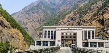 نیپال اور چین کے درمیان تجارتی  پل کی تعمیر نو کا کام شروع،...