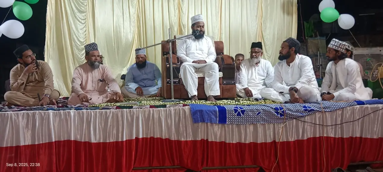 زندگی گذارنے کا سب سے بہتر ضابطہ حیات نبی کریم صلی اللہ علیہ وسلم کی سیرت مبارکہ ہے۔   شہر قاضی مفتی...