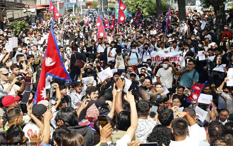 نیپال میں دوبارہ بادشاہی حکومت کا قیام: مسلمانوں کے لئے مفید یا مضر؟...