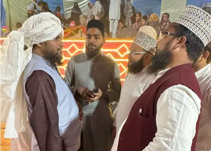 مفتی کمال احمد علیمی نظامی کو علامہ پیر  سید اویس مصطفی واسطی بلگرامی سے خلافت و اجازت ملنے پر تہذیب...