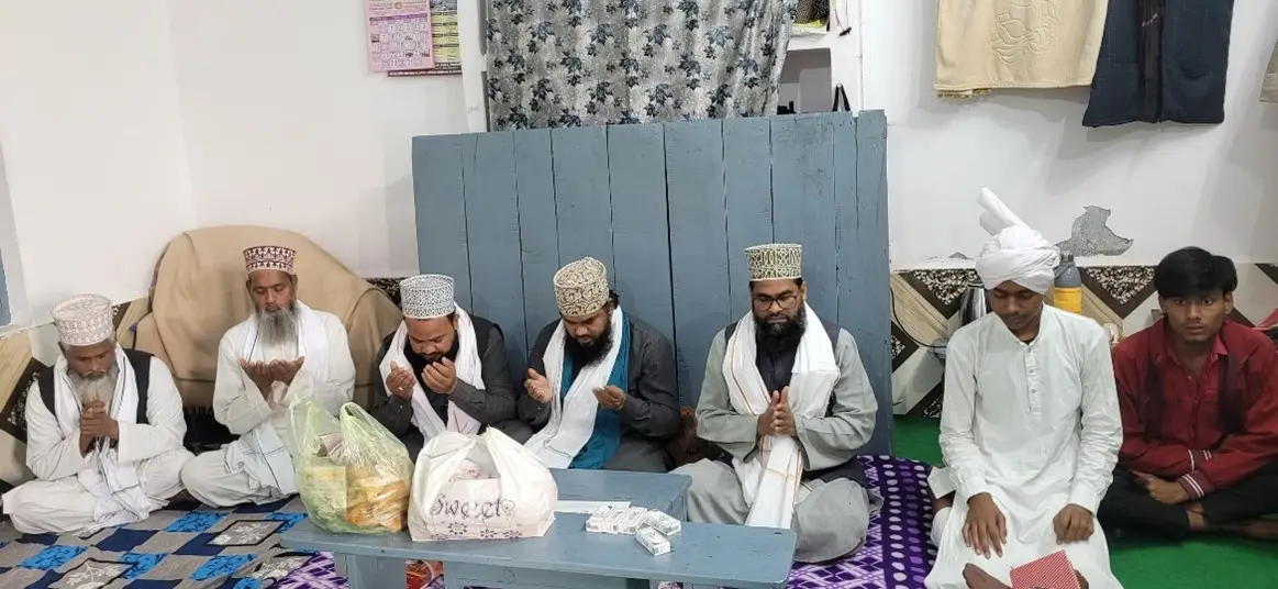 جامعہ عربیہ مدینتہ العلوم کے زیرِ اہتمام قرآن کی مقدس تعلیم اور عظمت،، پر پروگرام کا انعقاد...