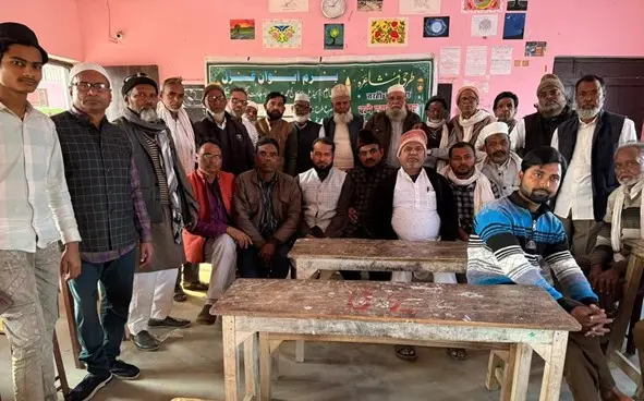 "بزمِ ایوانِ غزل" کے زیرِ اہتمام عظیم الشان ماہانہ طرحی مشاعرہ منعقد...