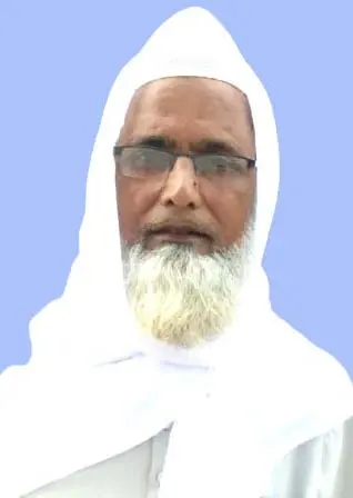 طاقت کی شکل کوئی بھی ہو ، جس کو مل جاتی ہے وہ زمین چھوڑدیتا ہے...