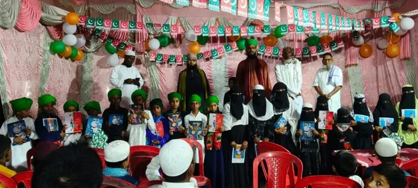 مدرسہ قادریہ فروغ اہل سنت شیوہرمیں انعامی مقابلہ کا انعقاد...
