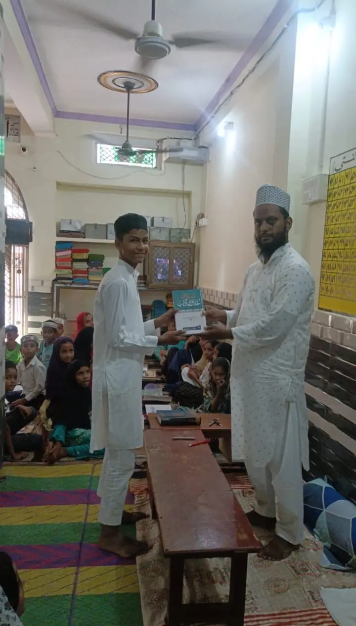 سنی رضا جامع مسجد مہنداول میں انعامی تقریب